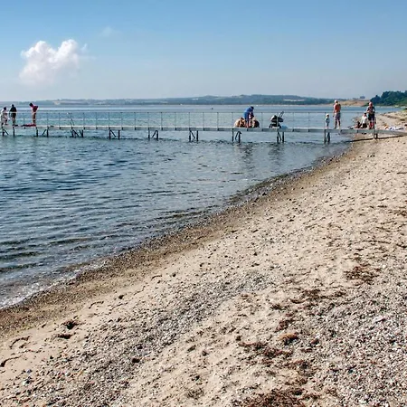 Prázdninový dům Four-bedroom In Knebel