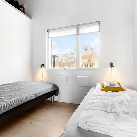 بيت للعطل Four-bedroom In