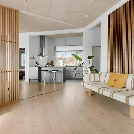 بيت للعطل Four-bedroom In *