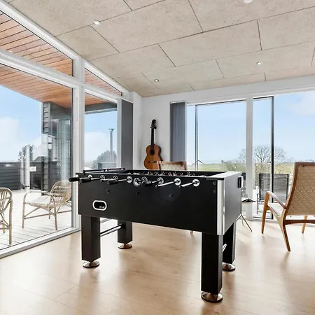 Beautiful In With House Sea View