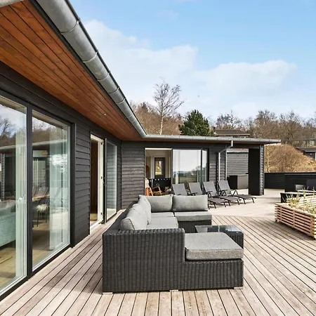 Four-bedroom In Prázdninový dům *